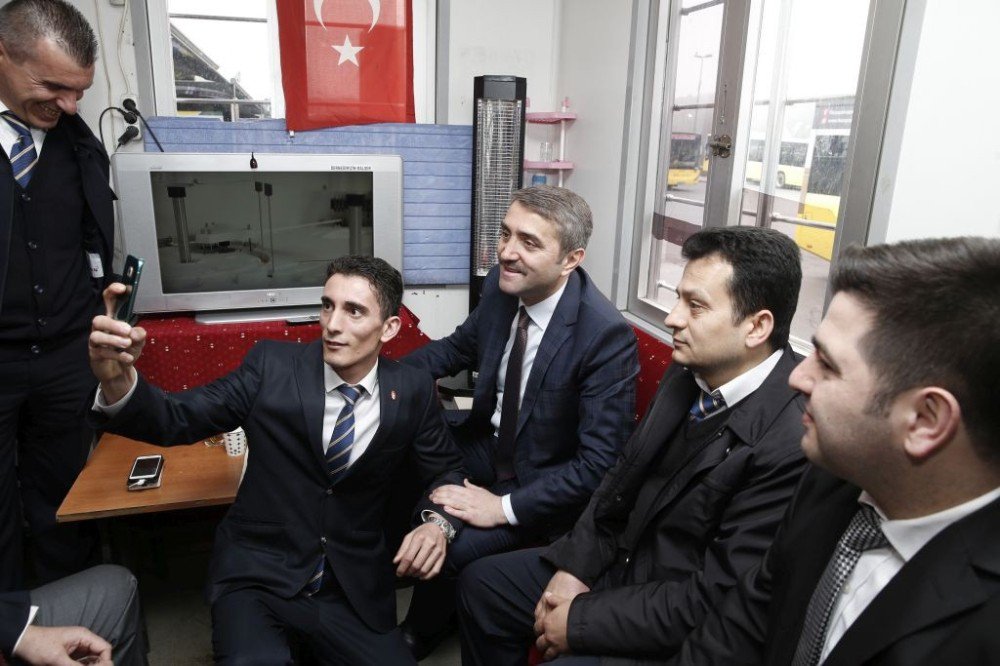 Ak Parti İl Başkanı Selim Temurci’den Otobüs Şoförlerine Sürpriz Ziyaret