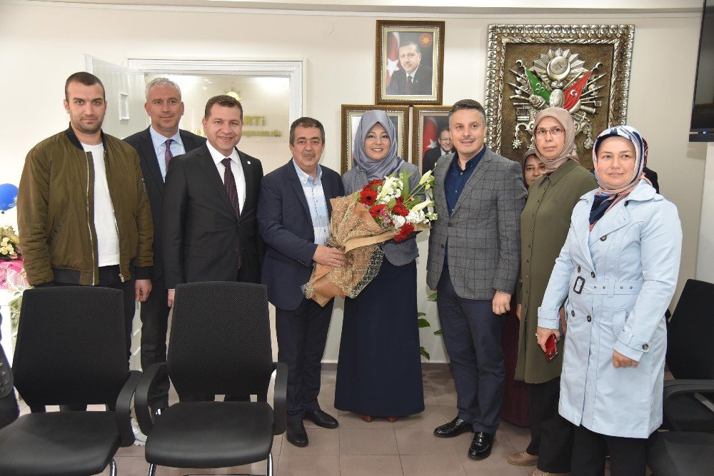 Ak Parti, Mhp Ve Ülkü Ocakları "Evet" Diyor