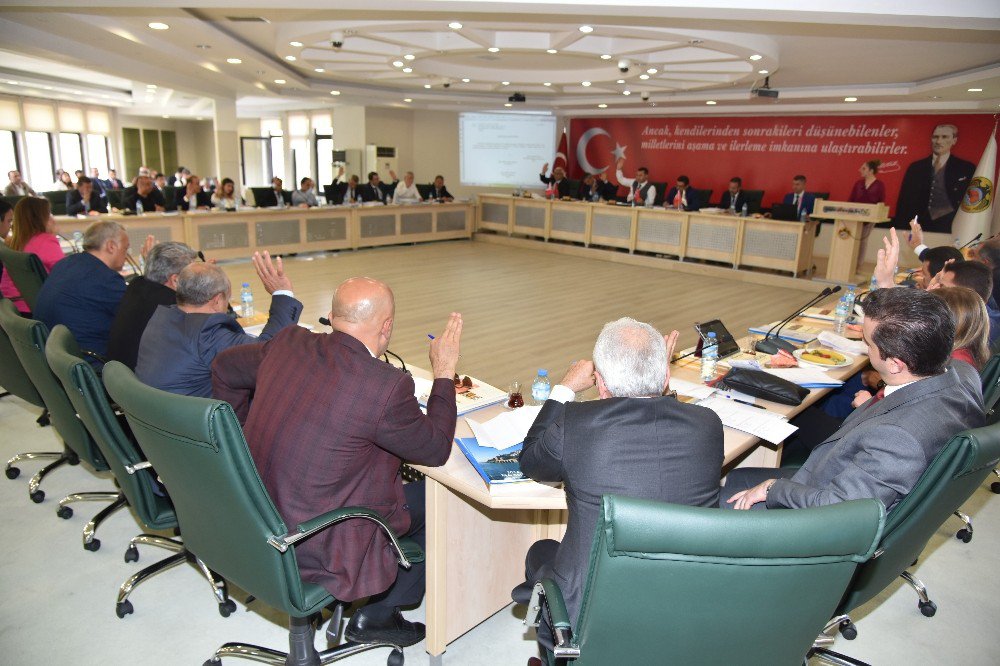 Alanya Belediyesi 2016 Yılı Faaliyet Raporu Meclisten Geçti