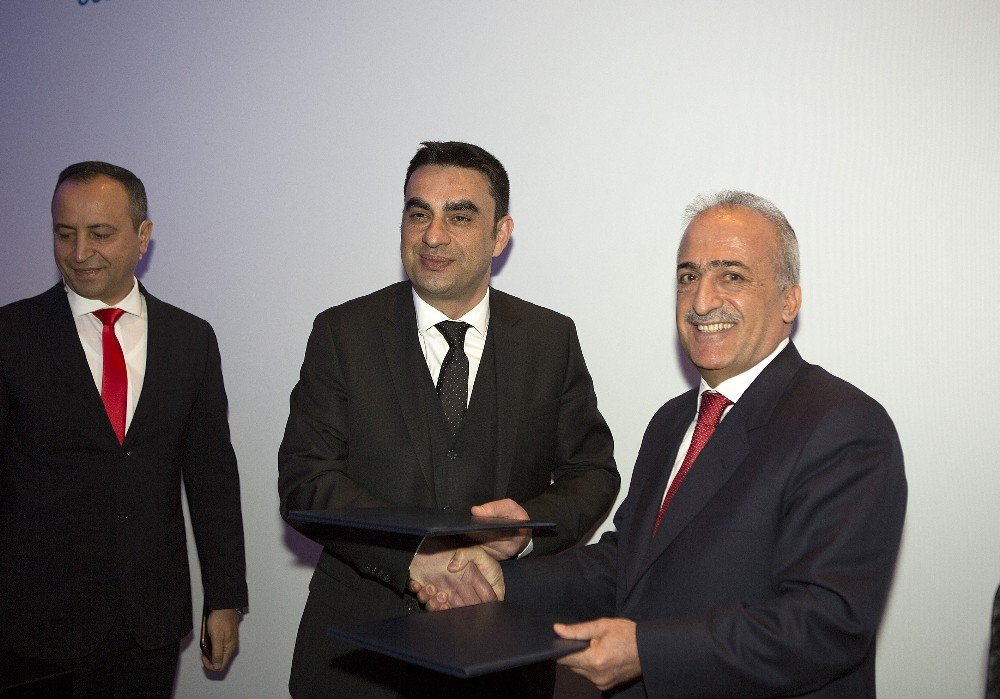 Atatürk Üniversitesi İle Türk Telekom Arasında İşbirliği Protokolü İmzalandı