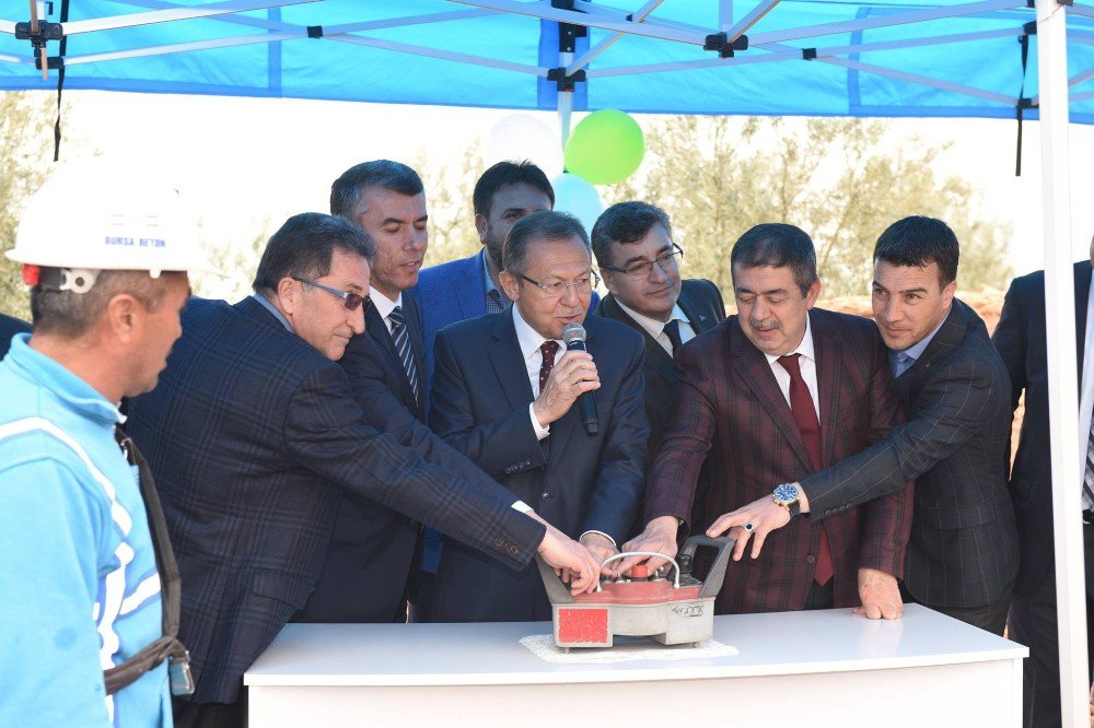 Akçay Temiz Suya Kavuşuyor