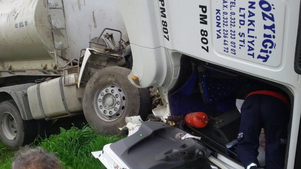 Devrilen Tankerde Can Pazarı