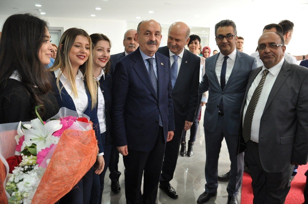 Müezzinoğlu’ndan Özel Esentepe Hastanesi’ne Tam Not