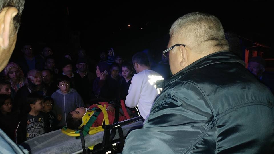 Kayalıklara Sıkışan 2 Çocuğu Afad Ve İtfaiye Kurtardı