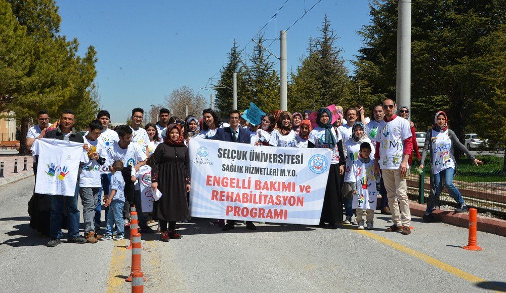 Selçuk Üniversitesinde, ‘Otizm Farkındalığı’ Yürüyüşü