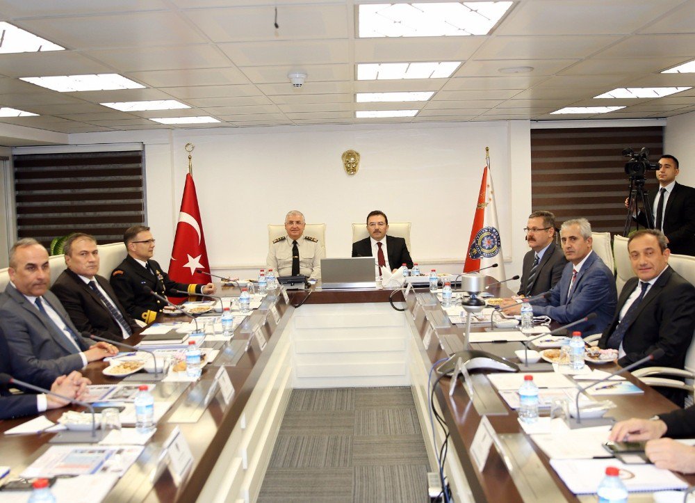 Türkiye Genelinde 71 Bin Personelin Katılımıyla “Huzur” Uygulaması