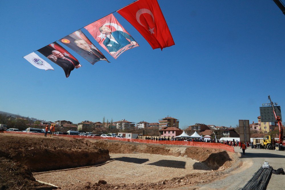 Engelsiz Yaşam Merkezinin Temeli Atıldı