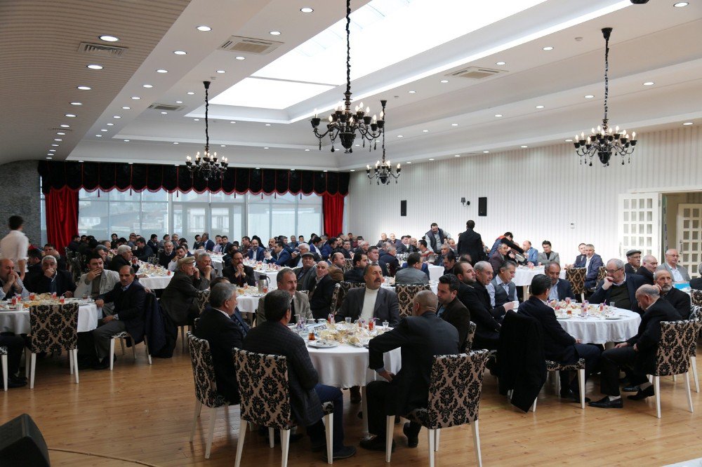 Başkan Kadıoğlu, Azeri Kanaat Önderleri İle Buluştu.