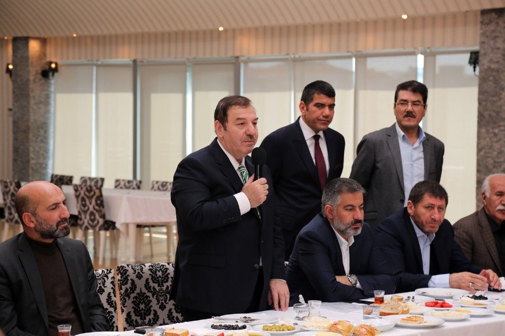 Başkan Kadıoğlu, Azeri Kanaat Önderleri İle Buluştu.