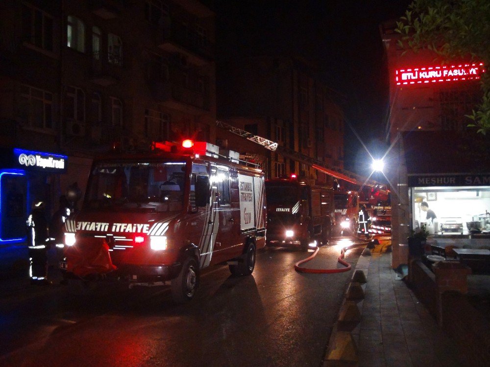 Fatih’te Yangın Paniği