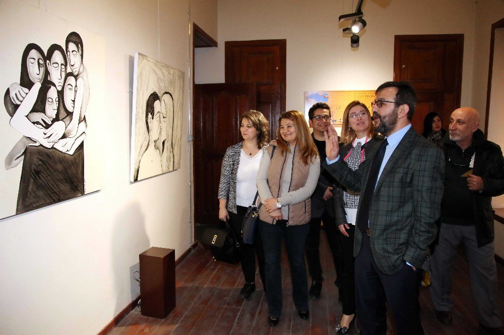 Gaün Öğretim Elemanlarından Karma Sergi