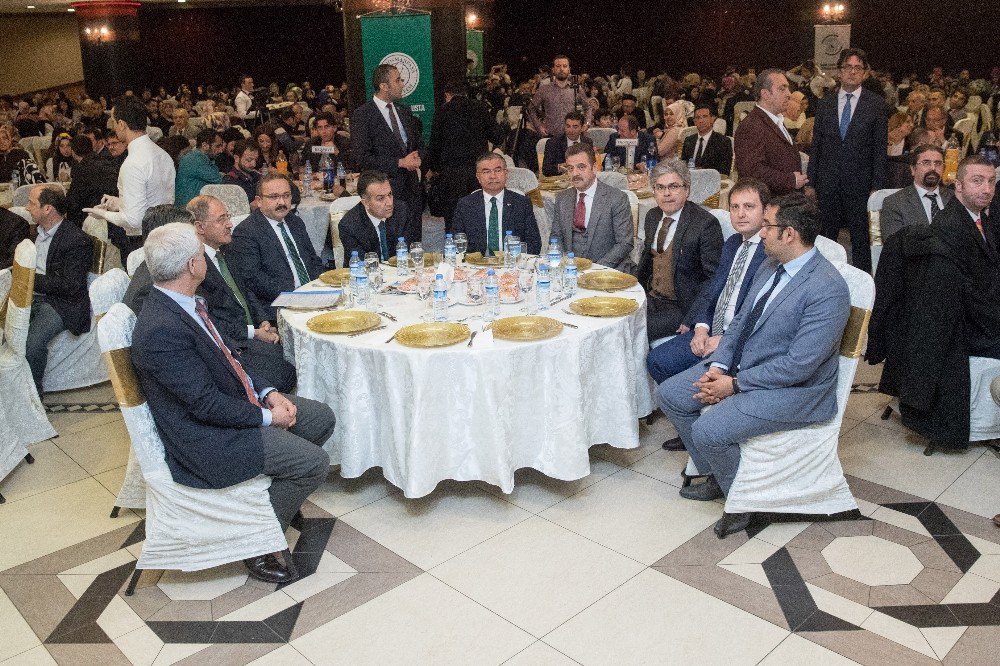 Milli Eğitim Bakanı Yılmaz: "Geleceğin Dili, Teknolojinin Dili Kodlama Eğitiminden Geçiyor"