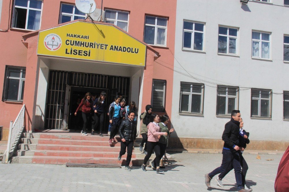 Hakkari’de Gerçeği Aratmayan Tatbikat