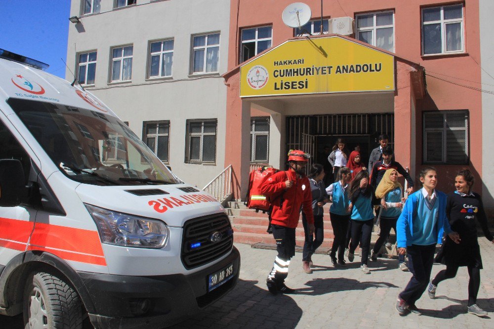 Hakkari’de Gerçeği Aratmayan Tatbikat
