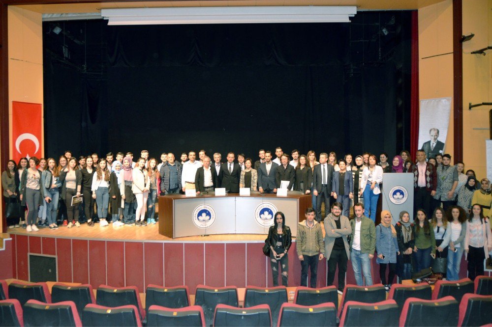 Tarım, Tekstil Ve Hazır Yemek Sektörlerinde Kariyer Yapmak” Paneli