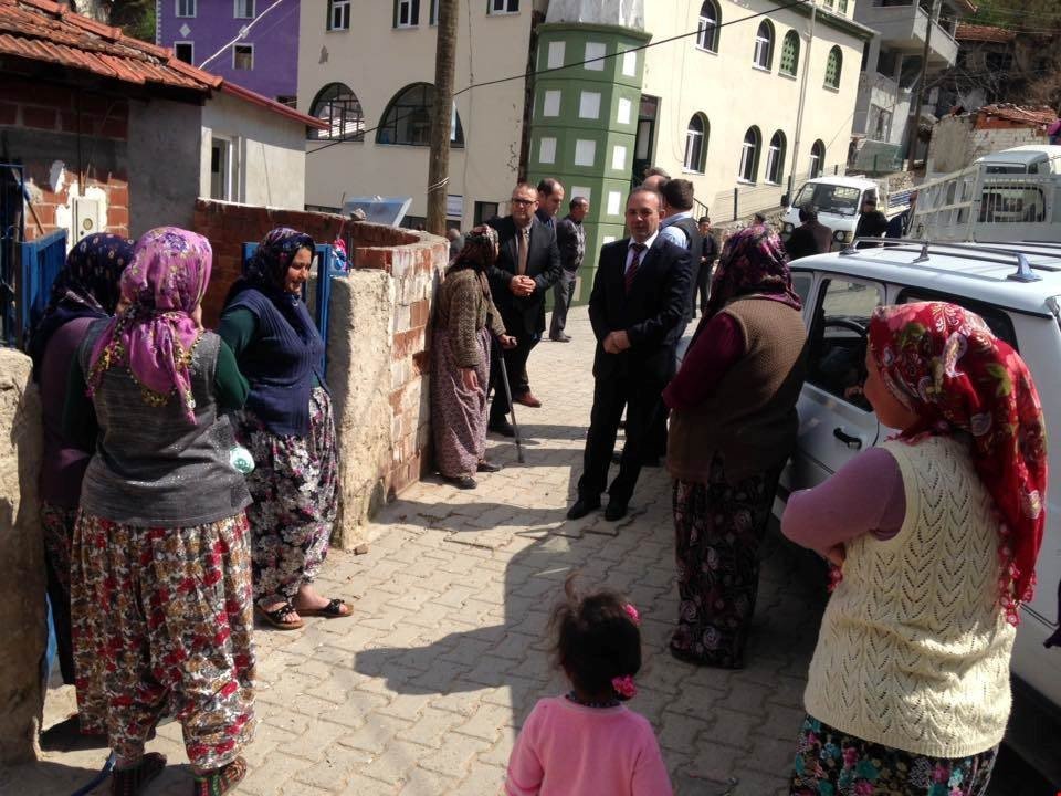 Kaymakam Öner Yaşlıların Duasını Aldı