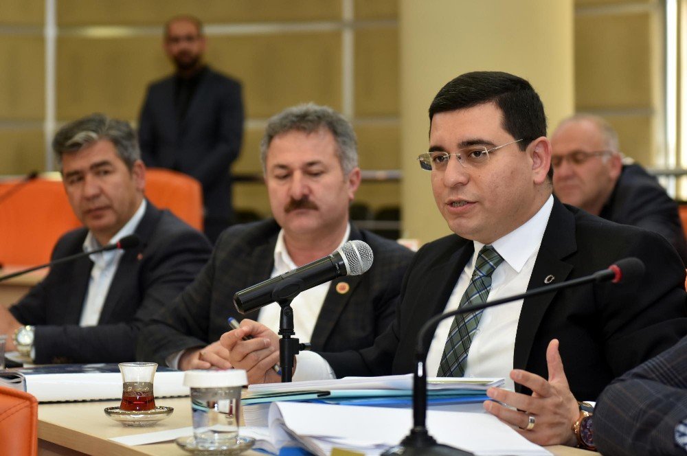 Tütüncü: “Kepez’de Destan Yazdık”