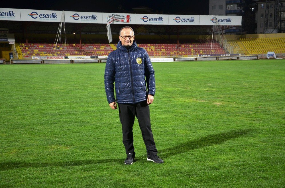 Lider Evkur Yeni Malatyaspor’da Ümrani’ye Mesaisi Başladı