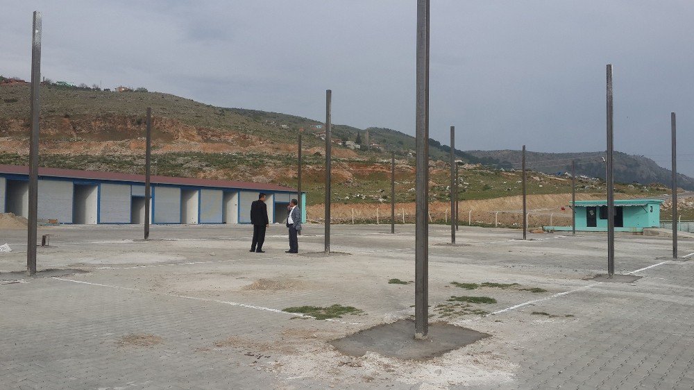 Gölmarmara Hali’ndeki Çalışmalar Sona Geldi