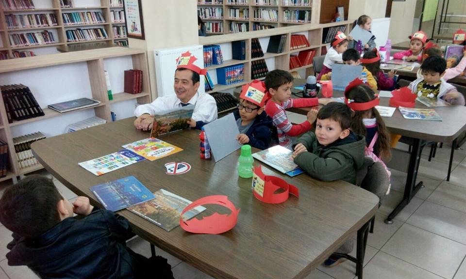 Burhaniyeli Minikler Kütüphane Haftasını Kutladı