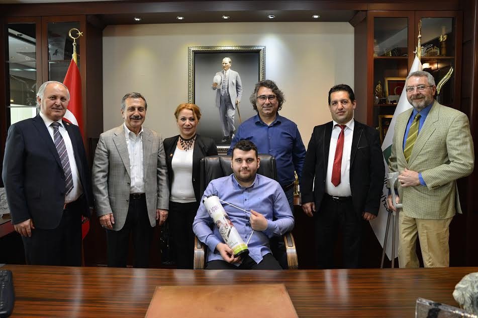 19 Yaşındaki Otistik Mertcan Bir Günlüğüne Başkan Oldu