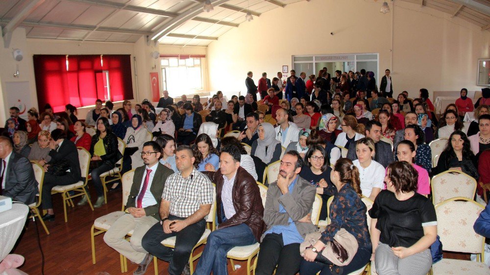 “Yeni Doğanlar Yeni Başlangıçlar” Sempozyumu