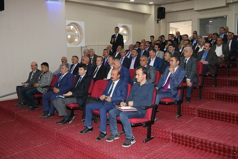 Hakkari’de Muhtarlar Toplantısı