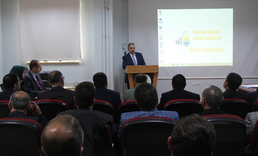 Bahçesaray’da Muhtarlar Toplantısı