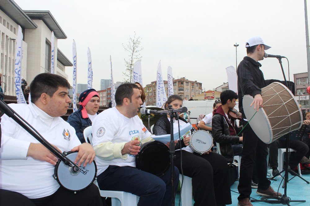 Zeytinburnu’nda Otizme Farkındalık Yürüyüşü