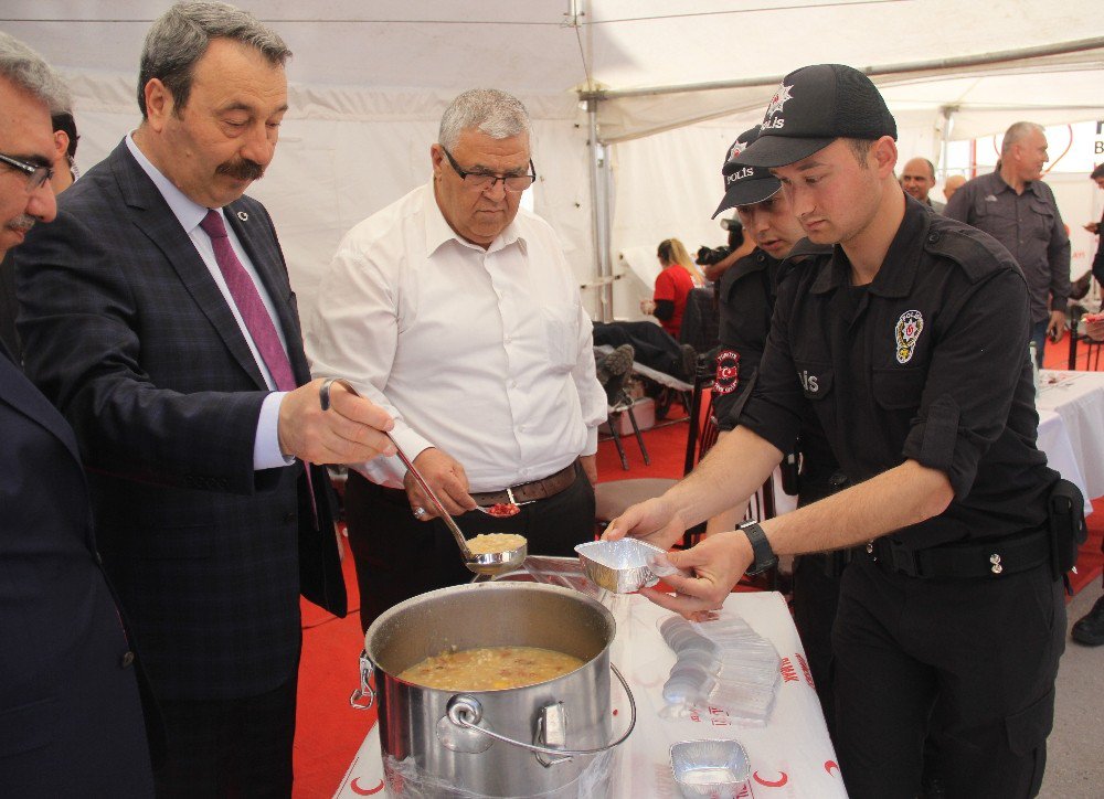 Arkadaşları Vatan İçin Canını, Onlar Kanını Verdi