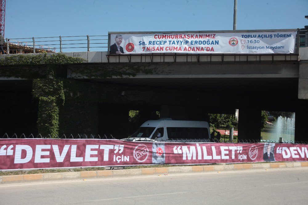 Mhp’den 2 Kilometrelik ’Evet’ Pankartı