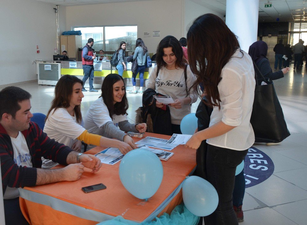 Aydın’da Otizme Farkındalık Masası Kuruldu