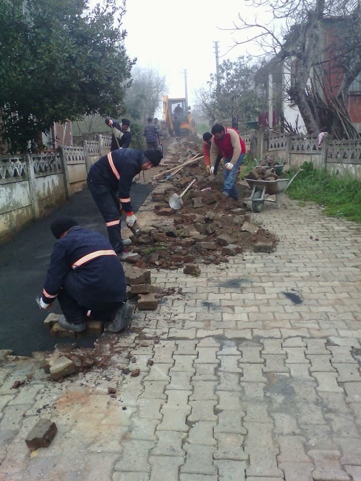 Yol Bakım Ve Onarım Çalışmaları Sürdürülüyor