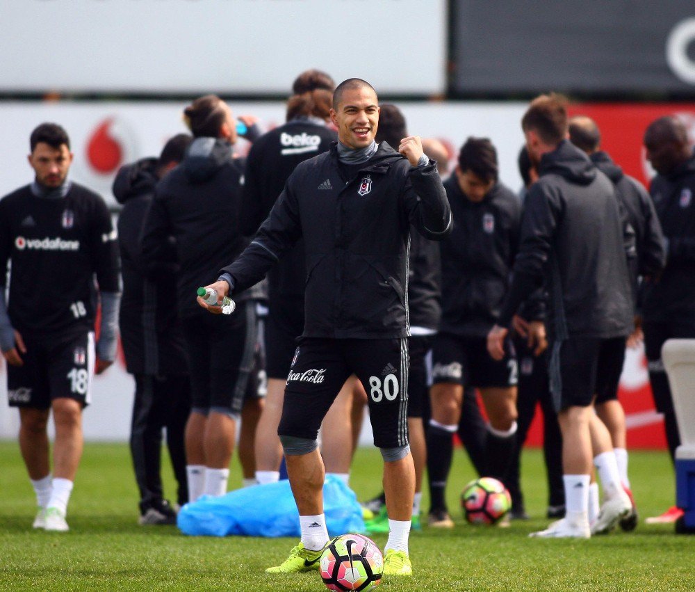 Beşiktaş, Trabzonspor Maçı Hazırlıklarını Sürdürdü