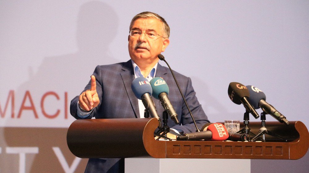 Bakan Yılmaz, Gaziantep Üniversitesinde Eğitimde 2023 Hedeflerini Anlattı