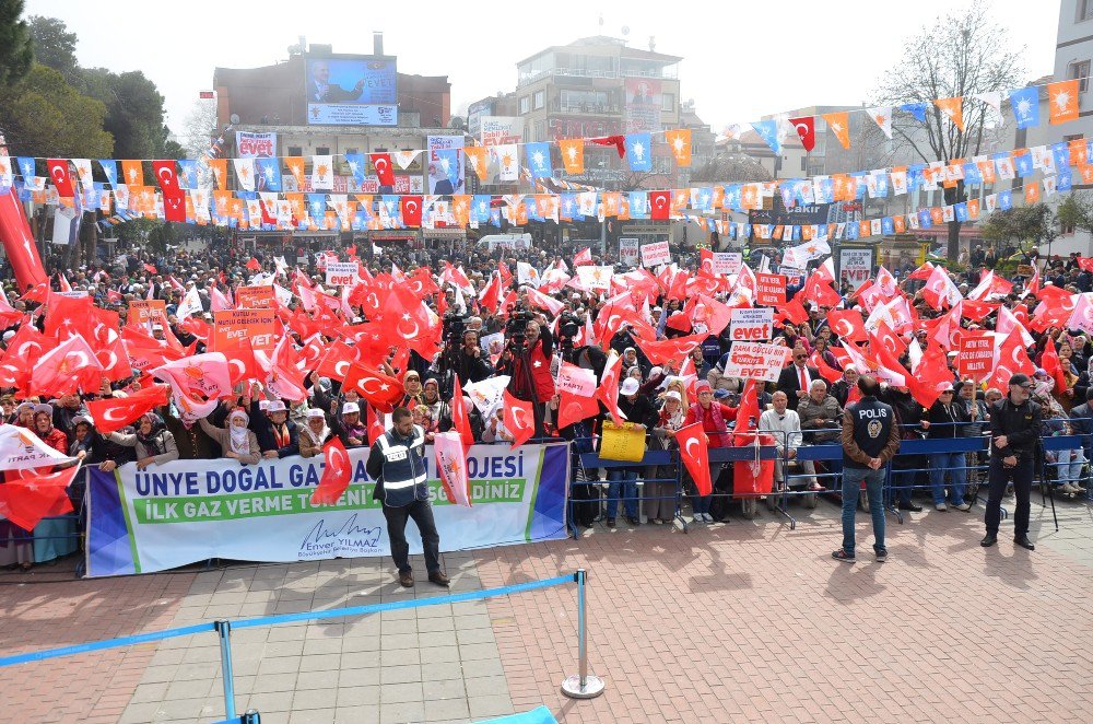 Kurtulmuş, Ünye’nin Doğalgaz Ateşini Yaktı