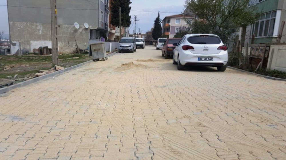 Çınarlı Mahallesi’nde Yol Seferberliği Başlıyor