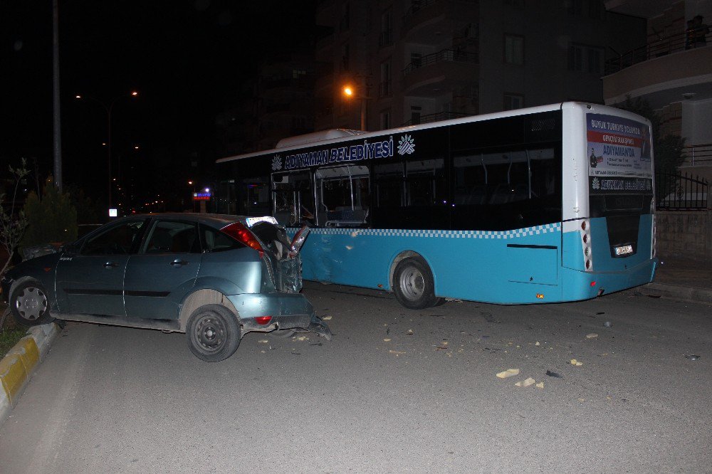 Adıyaman’da 6 Araç Birbirine Girdi: 3’ü Polis 4 Yaralı