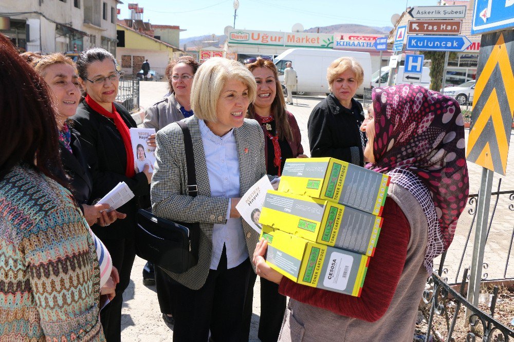 Chp Kadın Kolları Hekimhan’da ’Hayır’ Çalışması Yaptı