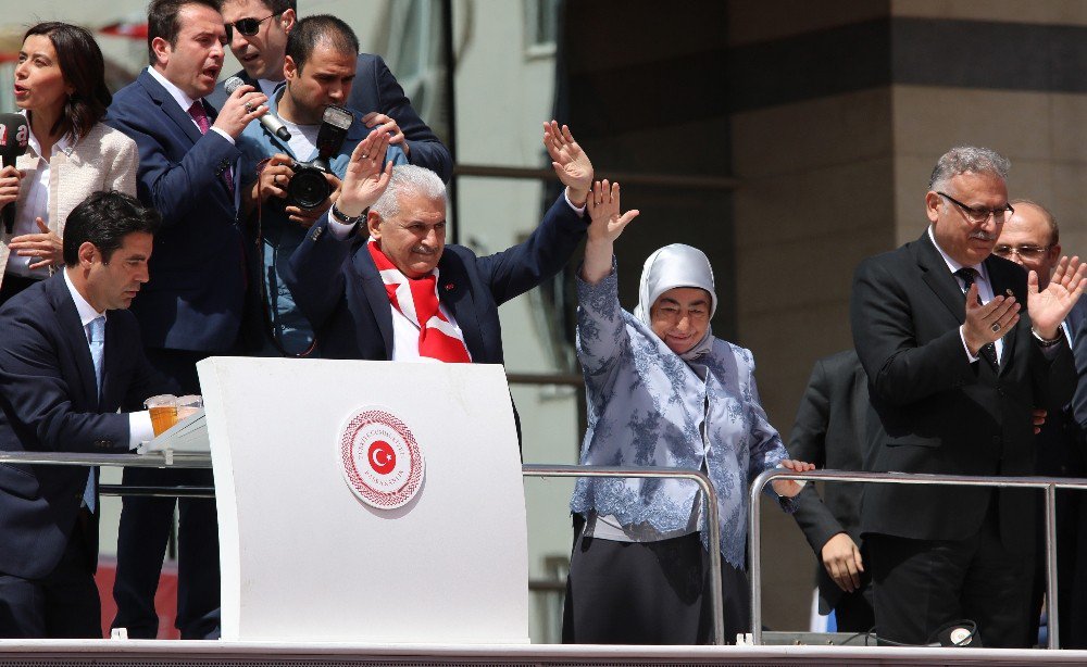 Başbakan Yıldırım Gaziantep’e Müjde Üstüne Müjde Verdi