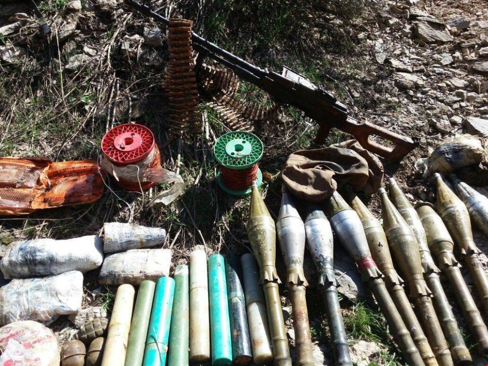 Hakkari’de Pkk Sığınağı Ele Geçirildi