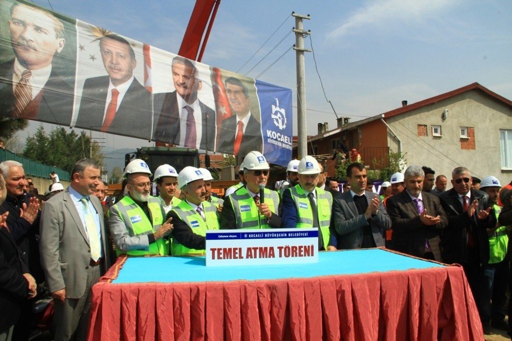 Alternatif Yolda İkinci Viyadüğün Temeli Atıldı