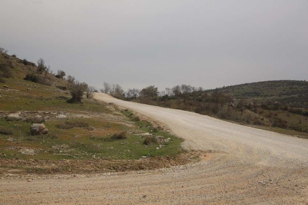 Manisa Büyükşehir’den Salihli, Kırkağaç Ve Soma’da Yoğun Çalışma