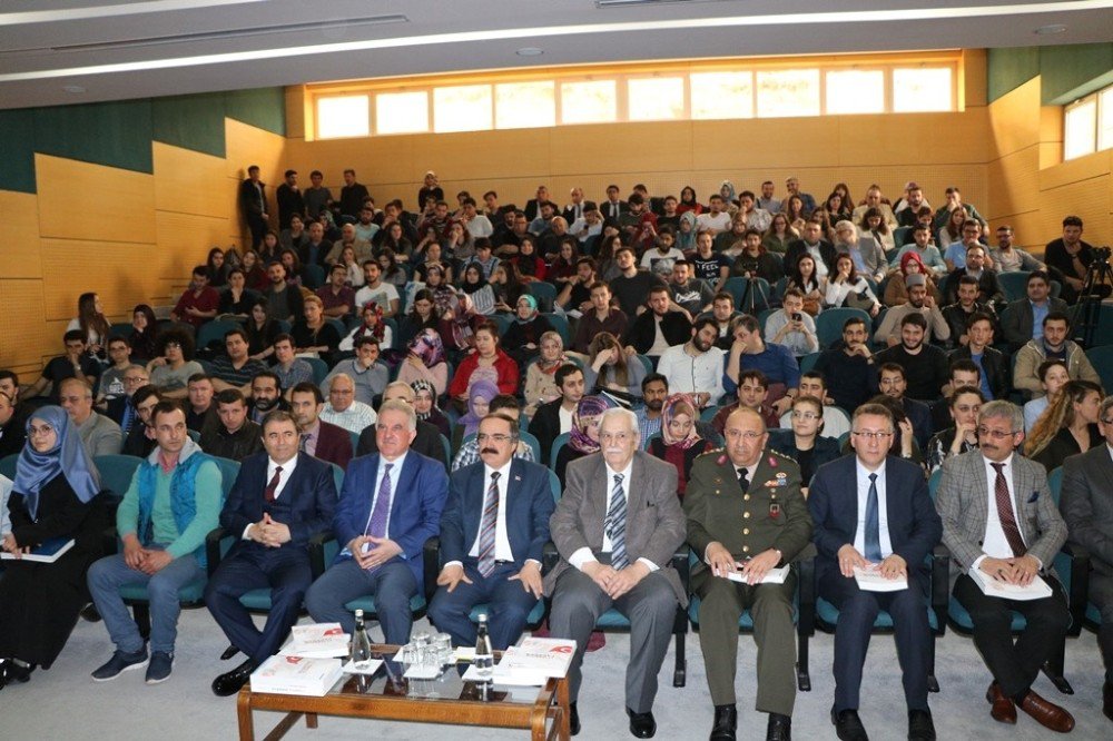 Saü’de Kitap Tanıtım Etkinliği Gerçekleşti