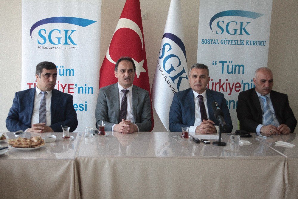 Sgk Borçları 53.33 Liradan Hesaplanacak