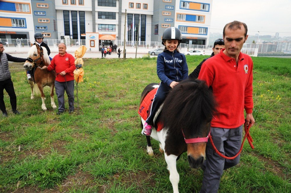 Samsun’da Ata Binmeyen Öğrenci Kalmayacak