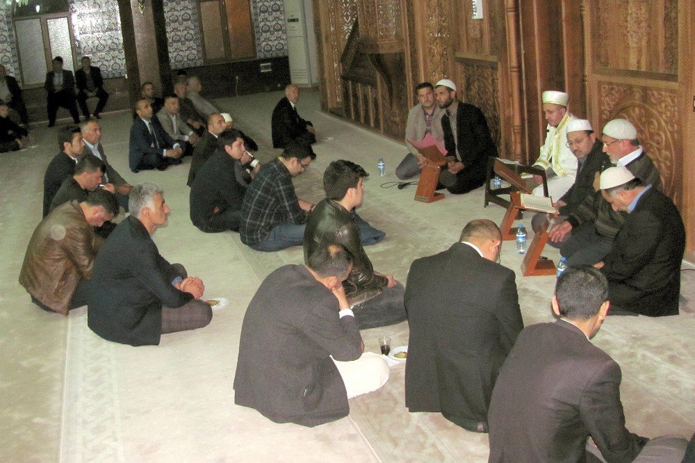 Araban İlçe Emniyet Amirliği Polis Şehitler İçin Mevlit Okuttu