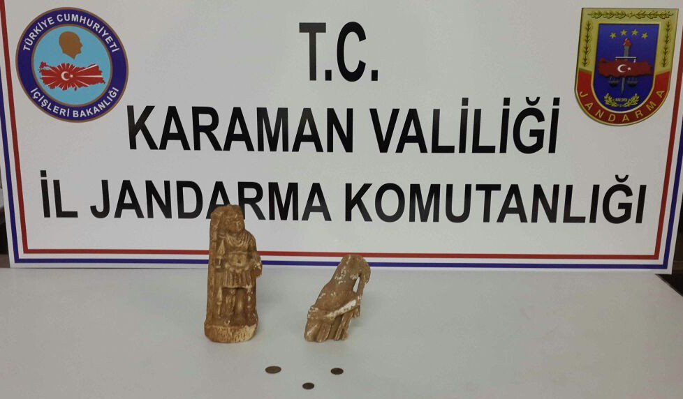 Jandarmanın Yol Uygulamasında Tarihi Eser Ele Geçirildi