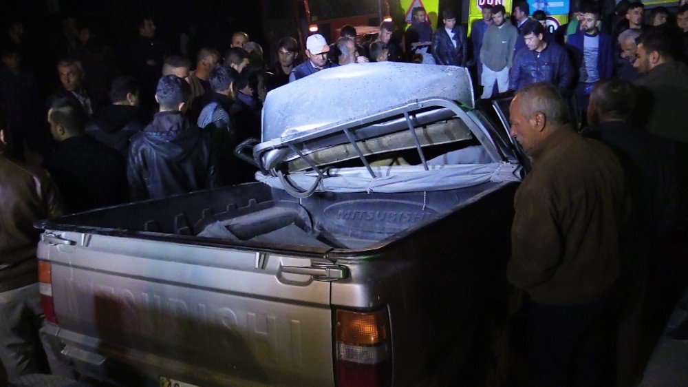 Konya’da Ölümlü Trafik Kazasının Ardından Vatandaşlar Ve Jandarma Ekipleri Arasında Gerginlik Yaşandı