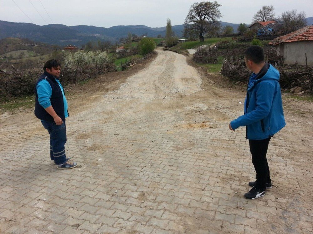 Soma’da 3 Mahalleyi Birbirine Bağlayan Çalışma